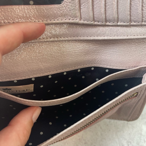 Juicy couture pink shimmer wallet with black and white polka dot details inside - Picture 9 of 13